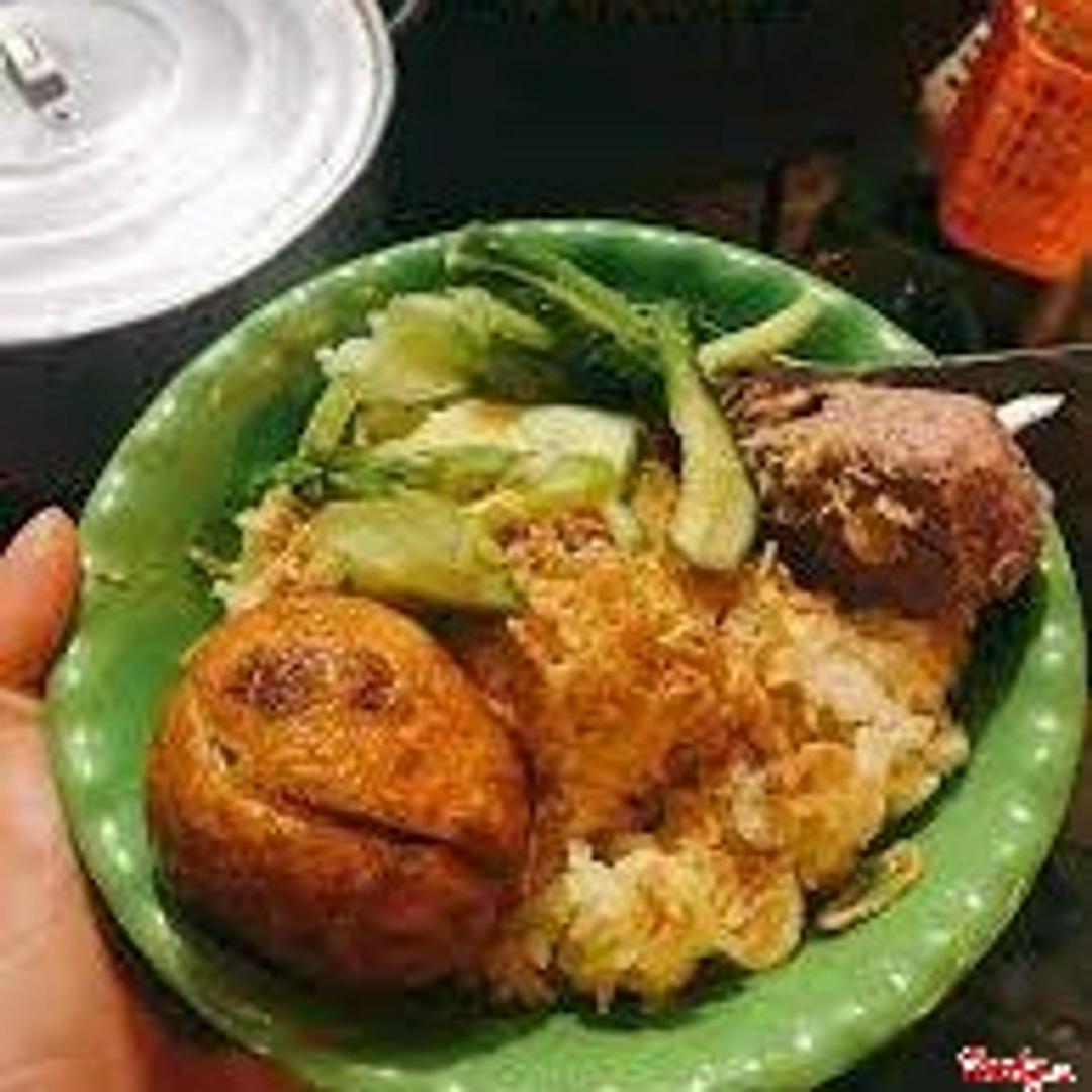 xoi-pate-thit-kho-trung-op