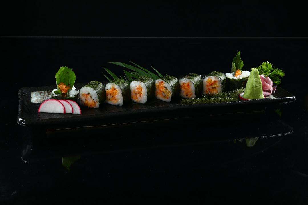 spicy-hotate-roll-coi-so-iep-sot-cay