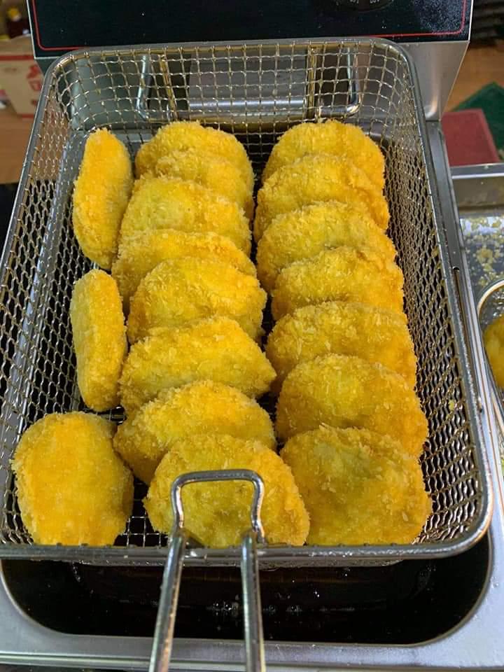 hop-banh-ga-chien-so