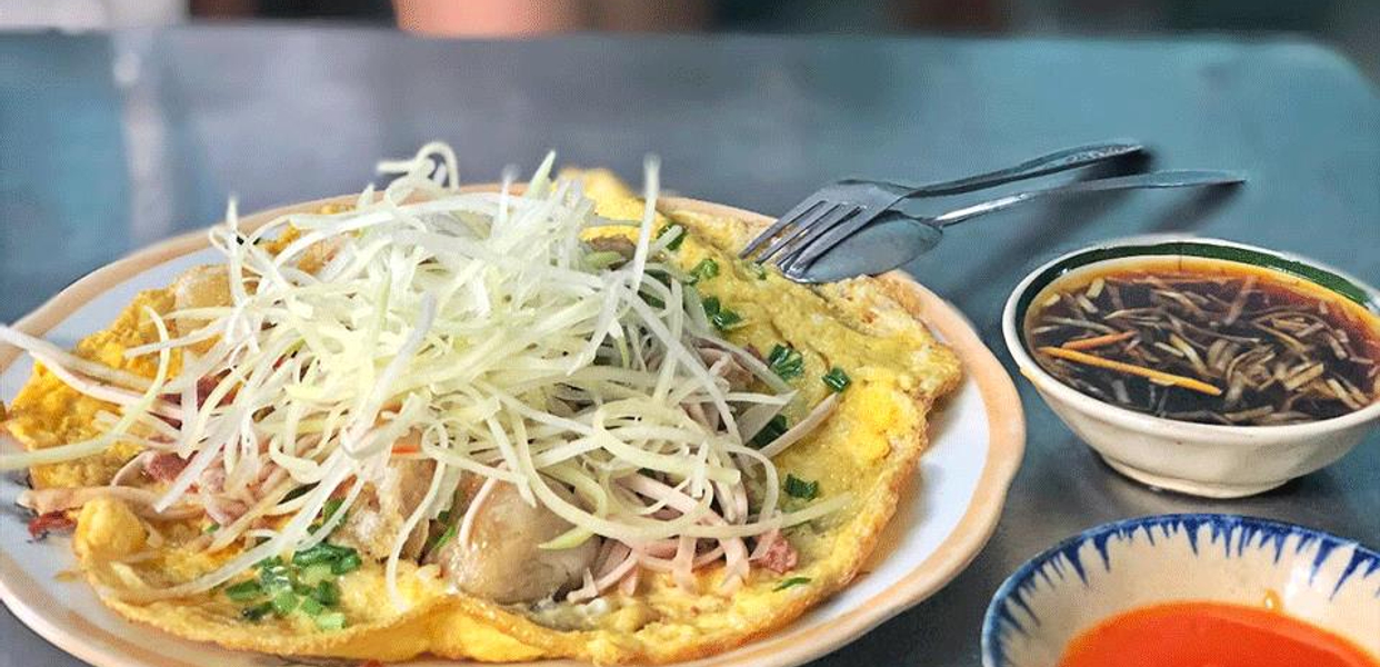 nha-phan-bot-chien-va-hu-tieu-xao-vinh-nam