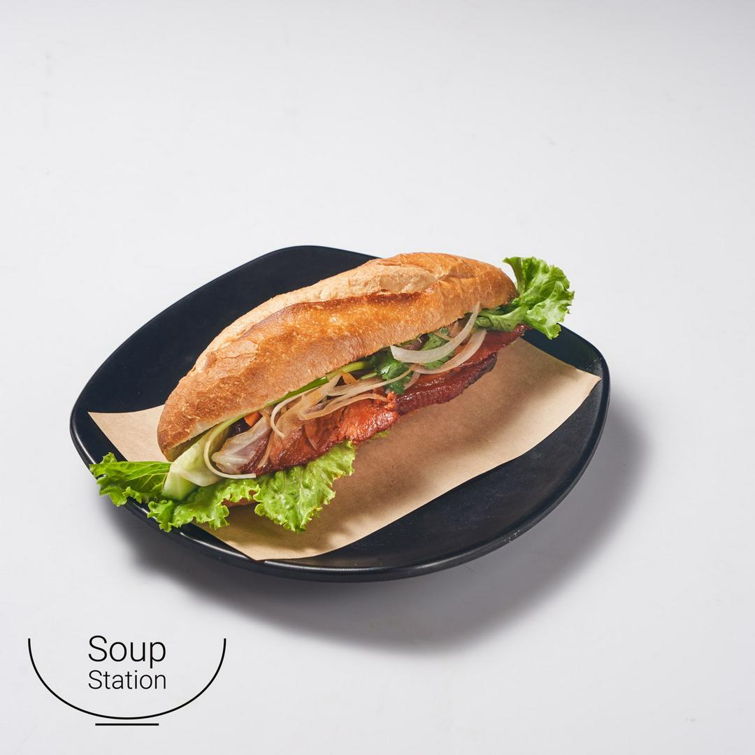 banh-mi-xa-xiu-char-siu-sandwiches