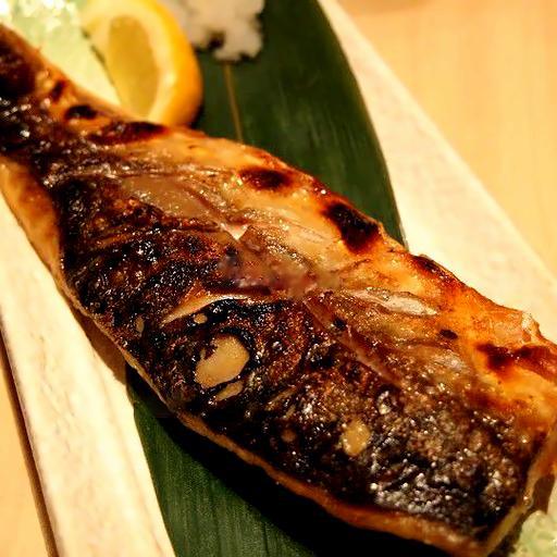 1-2-ca-saba-nuong-sot-te-ri