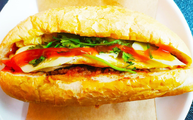 banh-my-gio-cha-uoc-le-la-thanh