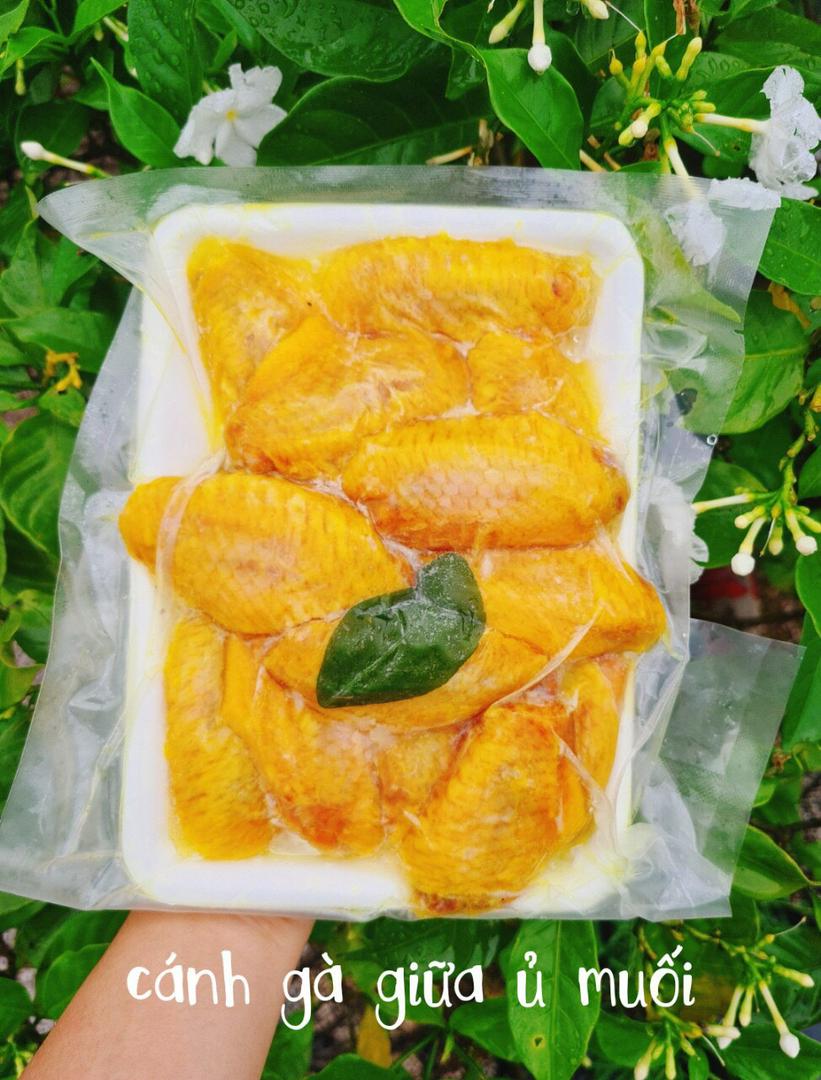 canh-ga-khuc-giua-u-muoi-0-5kg