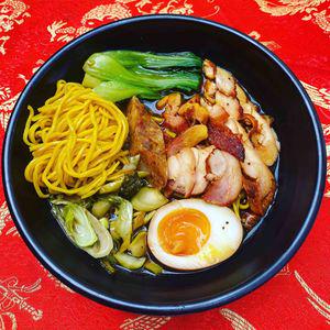 mi-tiem-ga-quay-o-nuoc