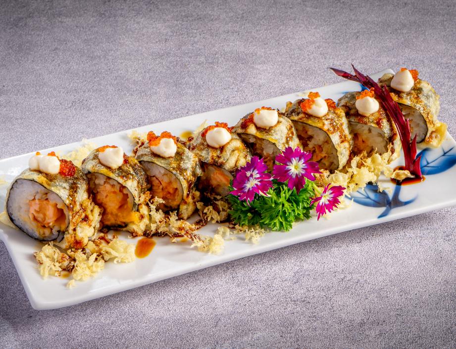 salmon-cheese-ten-maki-com-cuon-ca-hoi-pho-mai