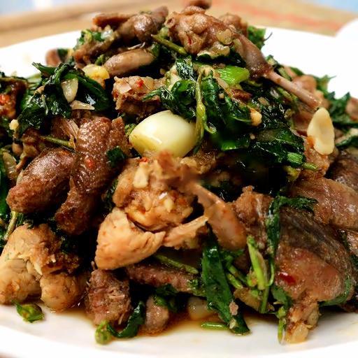 chim-bo-cau-xao-rau-ram