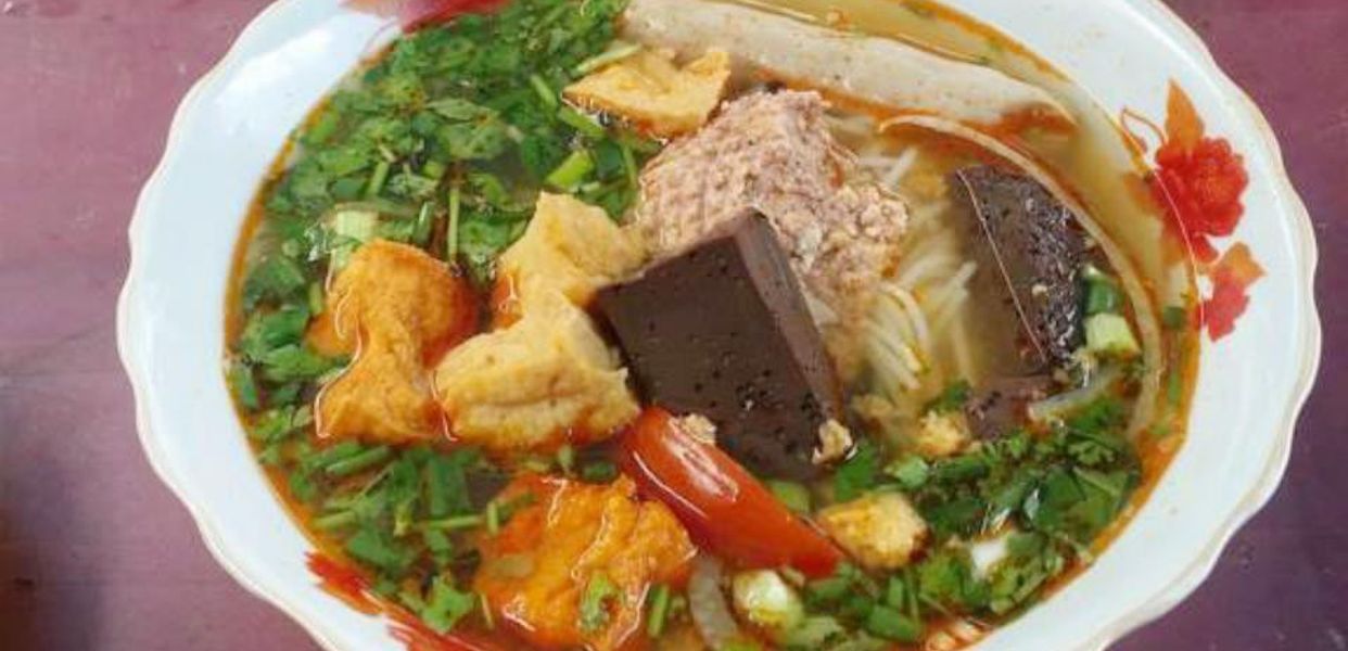 bun-rieu-cua-oc-binh-thoi