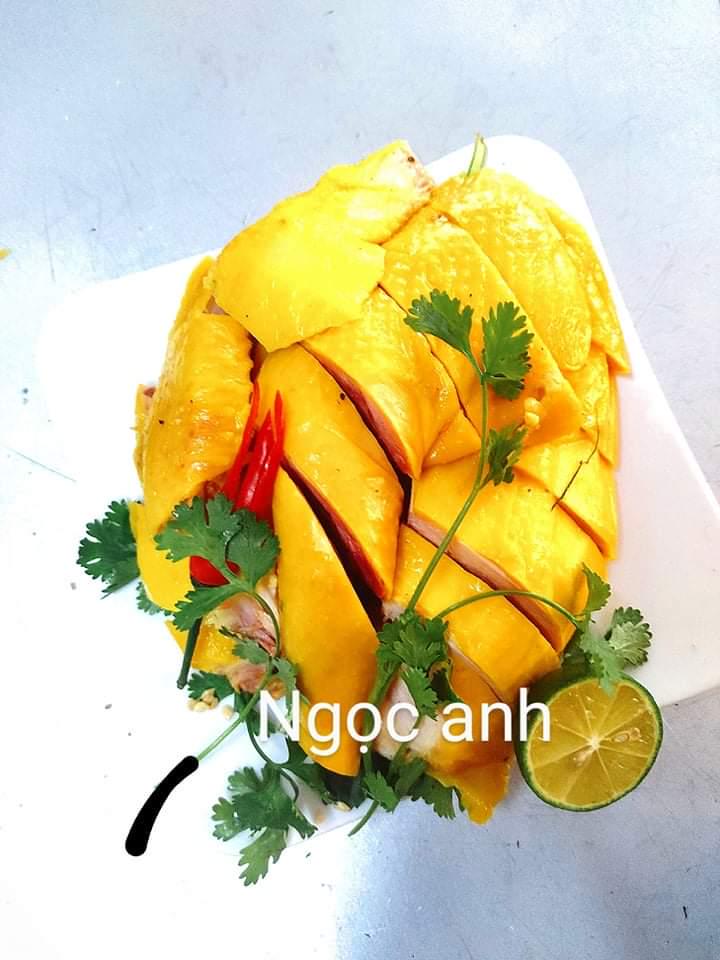 ga-u-muoi-hoa-tieu-1-2-con-an-mat