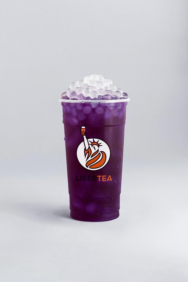 tra-hoa-au-biec-tran-chau-trang