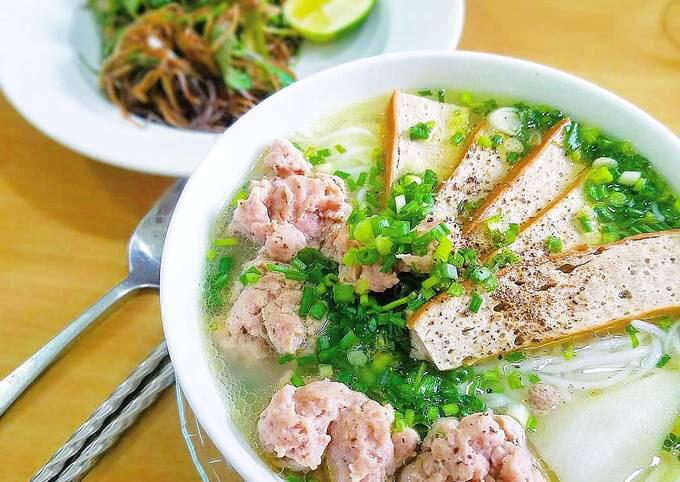 bun-moc-dung-cu-an-uong