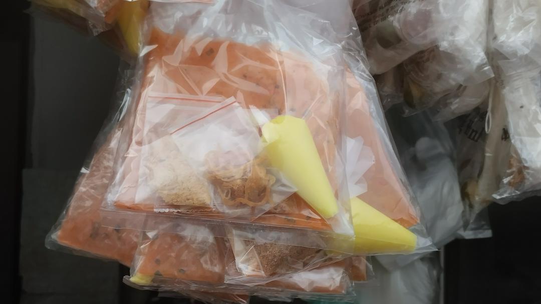 banh-trang-bo-ngu-vi-ong-goi-chu-nam