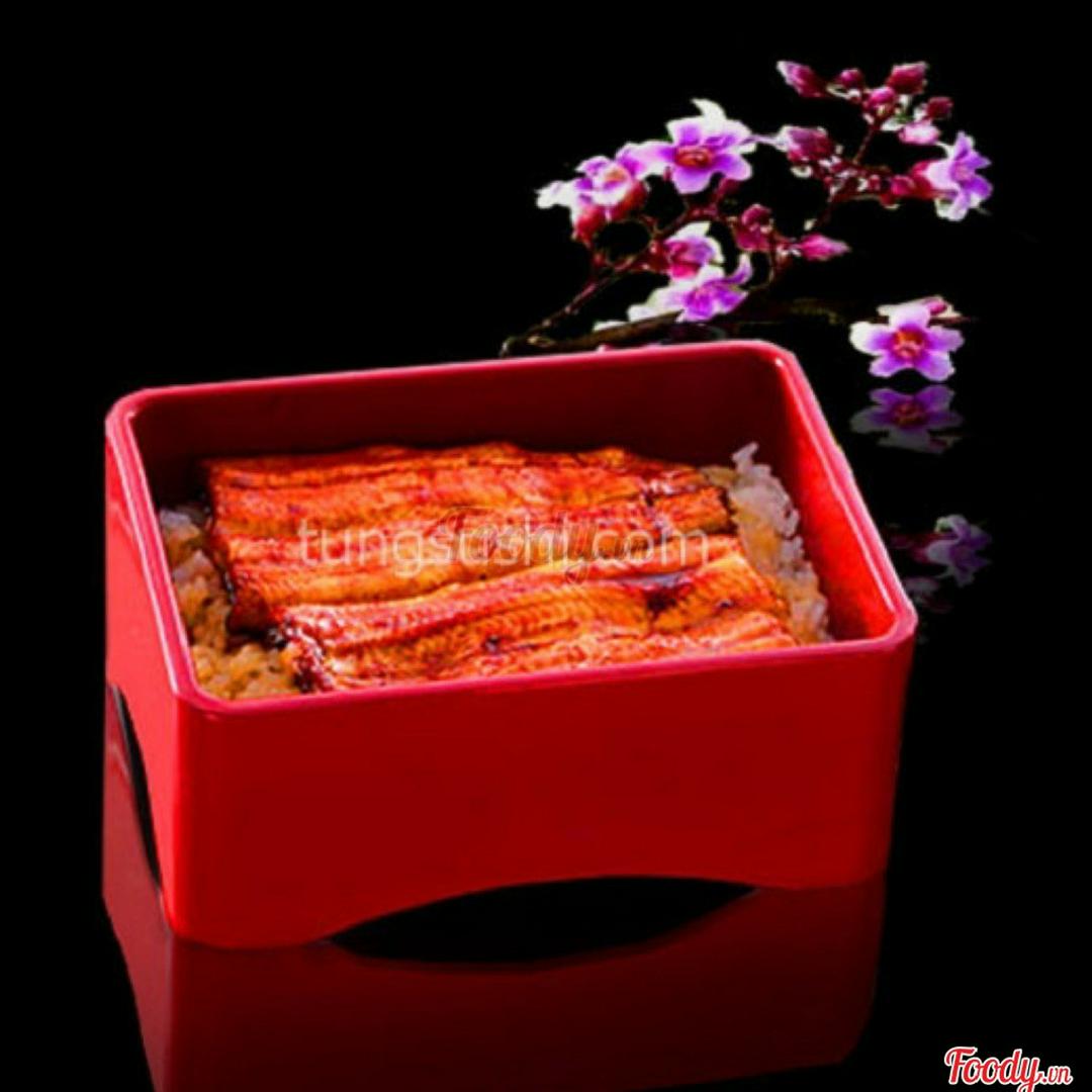 com-luon-nhat