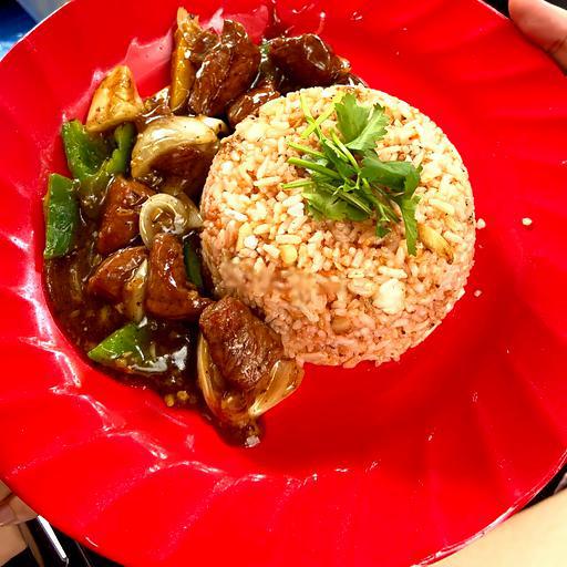 com-chien-bo-luc-lac