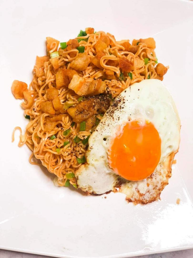 mi-tron-trung-op-la-top-mo