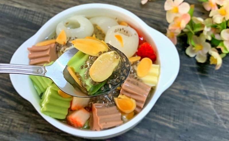 che-khuc-bach-trai-cay