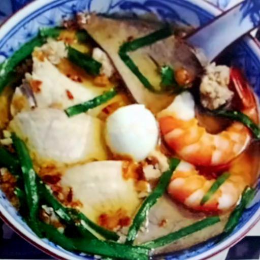Hủ tiếu mì nước dặc biệt
