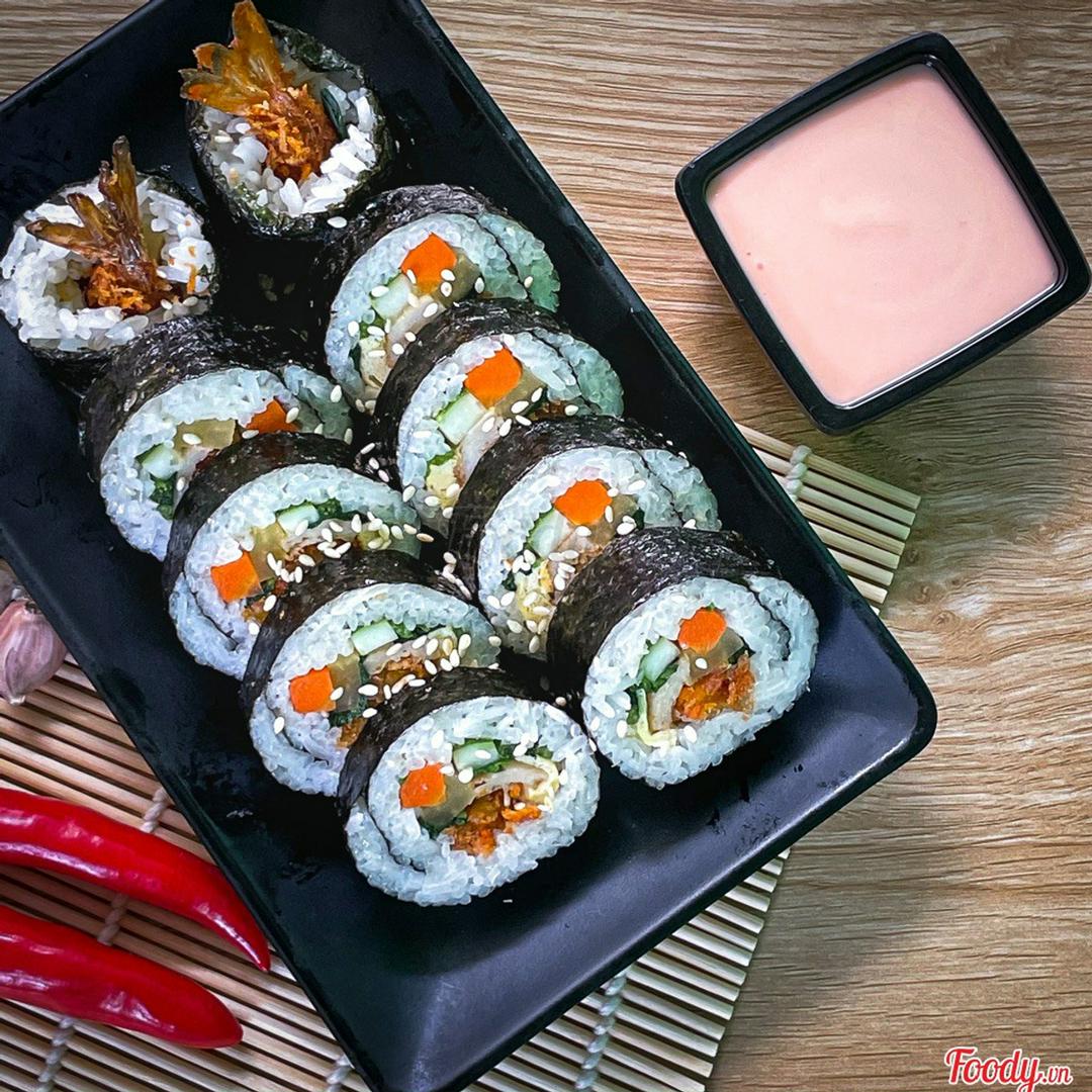 kimbap-tom-chien-han-quoc