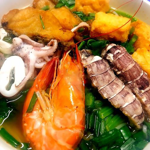 banh-a-hai-san-ko-thit-ghe