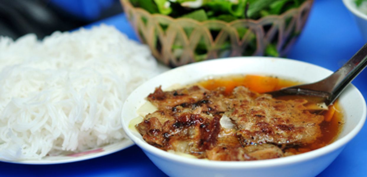 bun-cha-goc-e-linh-nam