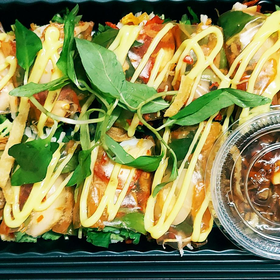 banh-trang-cuon-bo-vang-sot-me