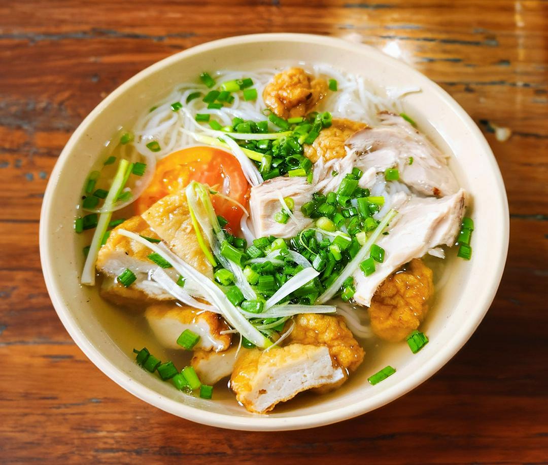 Bún cá (Chả cá Nha Trang + Cá biển)