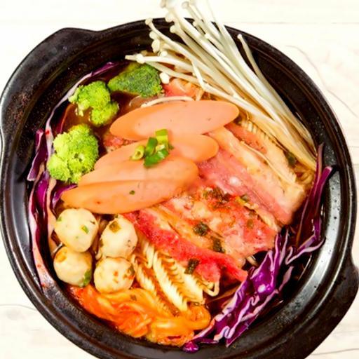 mi-cay-kimchi-xuc-xich-1-pepsi-7up-sting