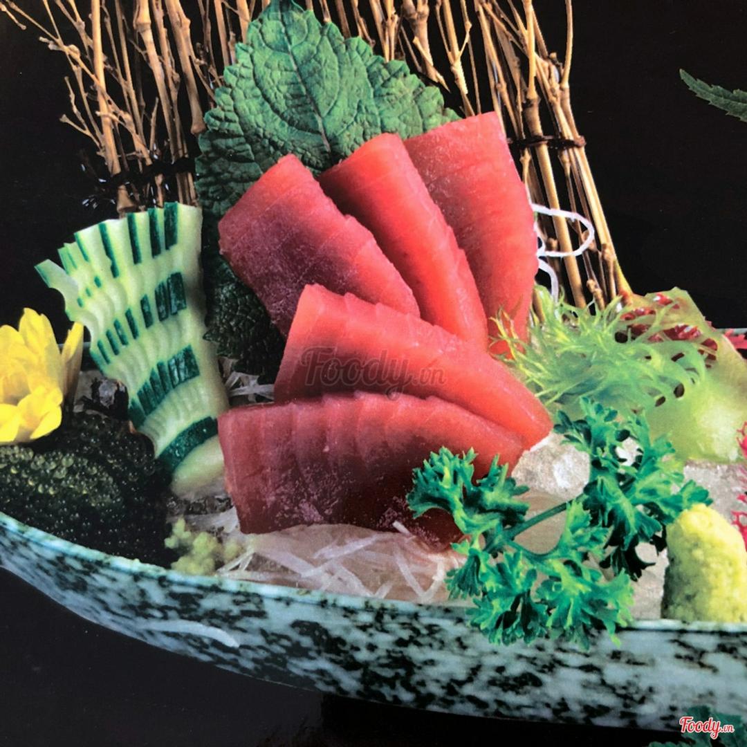maguro-sashimi