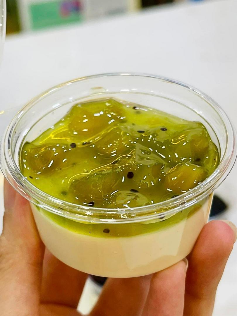 panna-cotta-kiwi