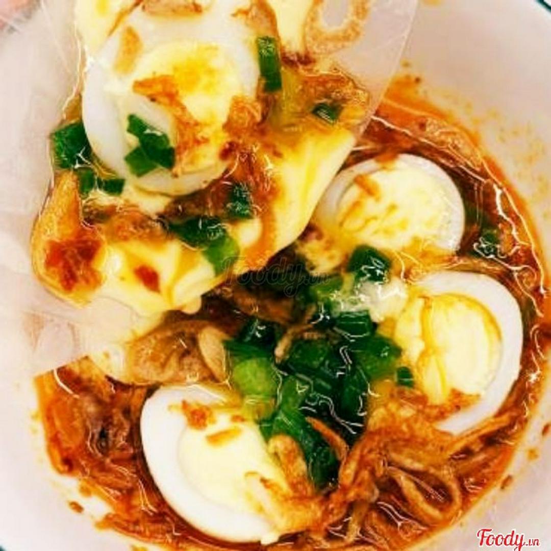 banh-trang-cham-trung-cut