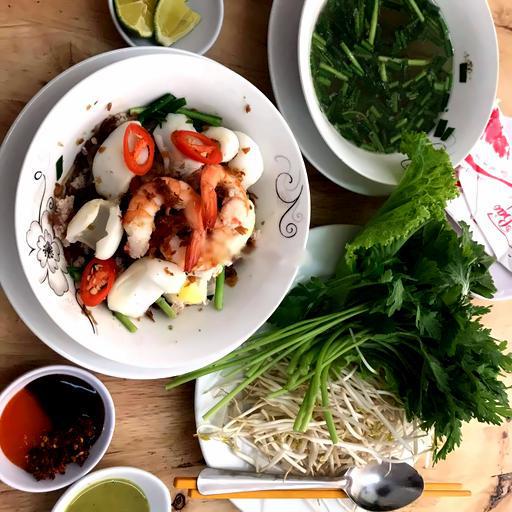 hu-tiu-kho-tom-muc-ac-biet