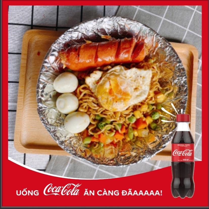 mi-tron-xuc-xich-trung-op-trung-cut-coca