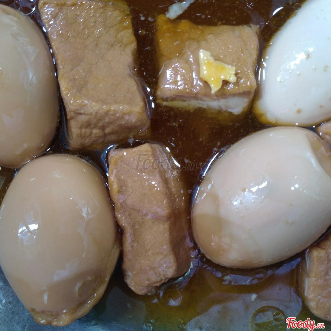 com-thit-kho-hot-vit