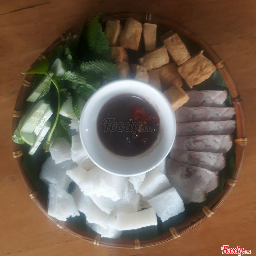 bun-au-thit-chan-gio