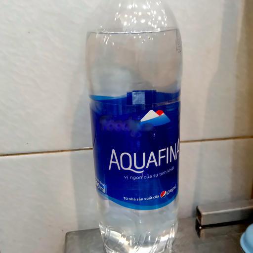 nuoc-khoang-aquavina