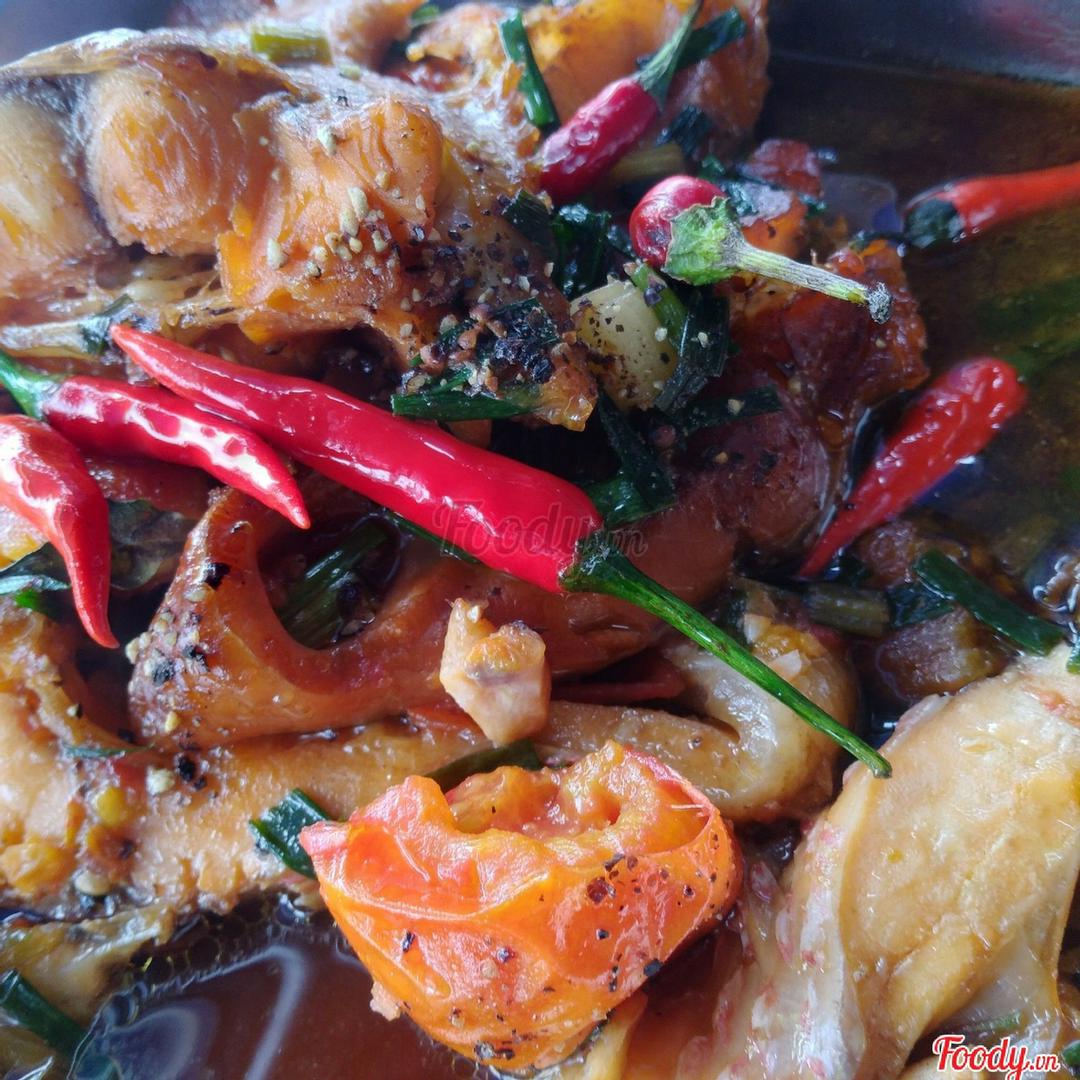 com-ca-ieu-hong-kho-tieu