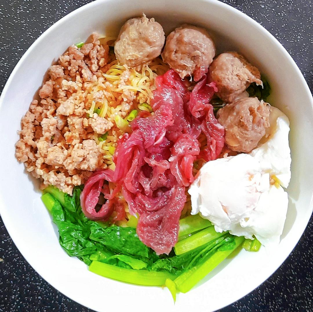 mi-2-vat-5v-bo-vien-trung-chan-bo-tai-thit-bam-hanh-he-hanh-phi-tieu