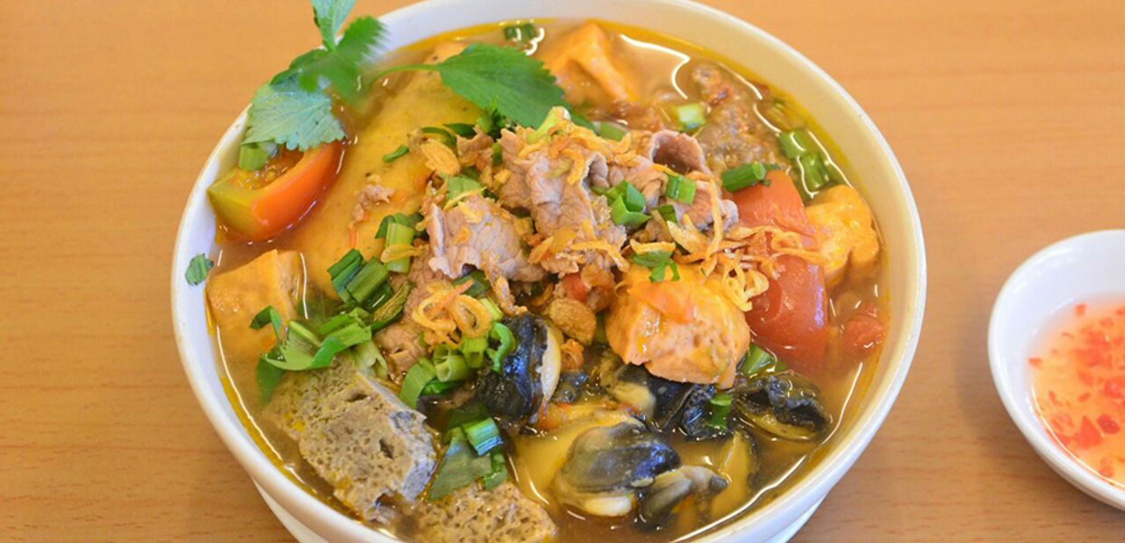 quan-cua-ong-pham-thai-buong