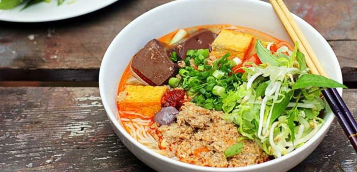 bun-rieu-canh-bun-uong-33-linh-ong
