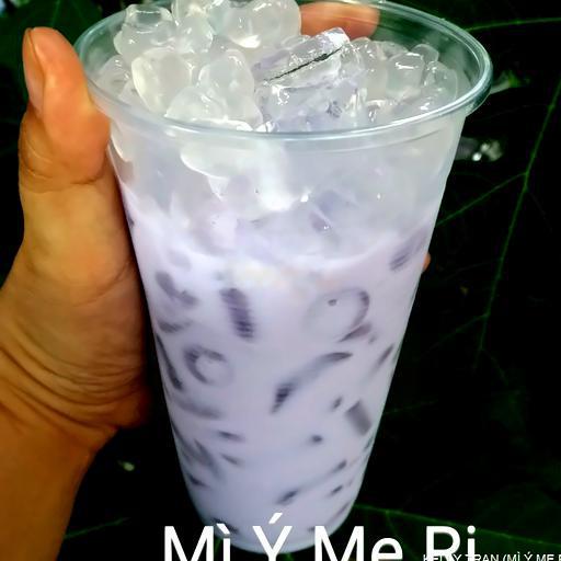 tra-sua-khoai-mon-tran-chau-thuy-tinh