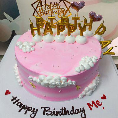 banh-kem-chu-happy-gan-phu-kien-lon