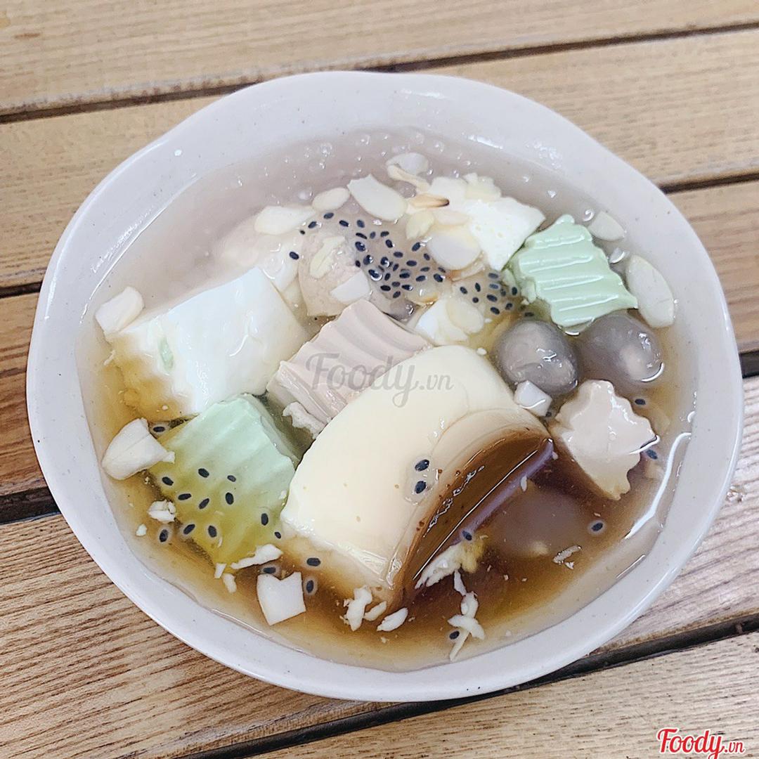 che-khuc-bach-caramel