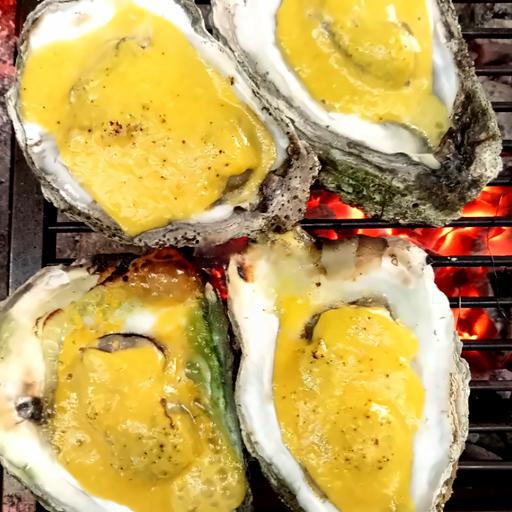 hau-nuong-pho-mai-con-lon