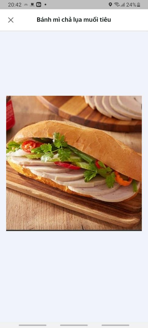 banh-mi-cha-lua-muoi-tieu