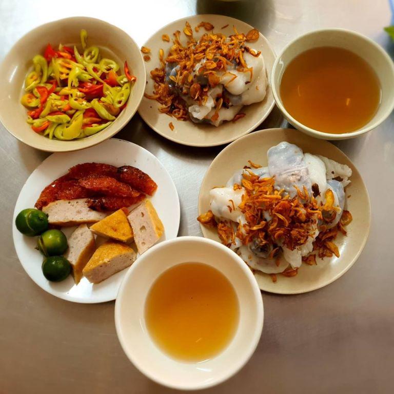 banh-cuon-cha-thuong