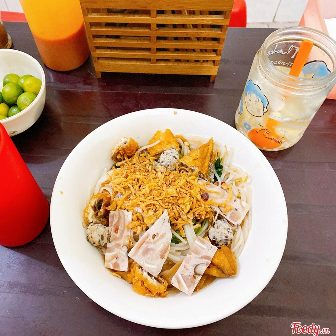 lan-bun-banh-a-tron-ay-u