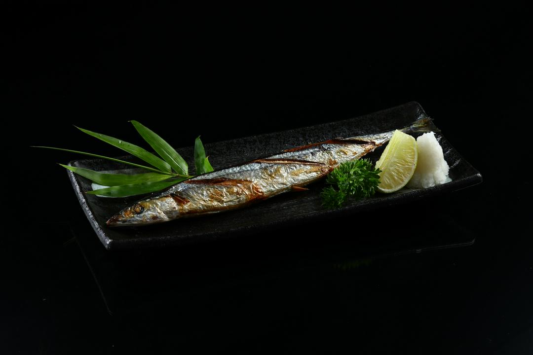 sanma-shioyaki-ca-thu-ao-nuong-muoi