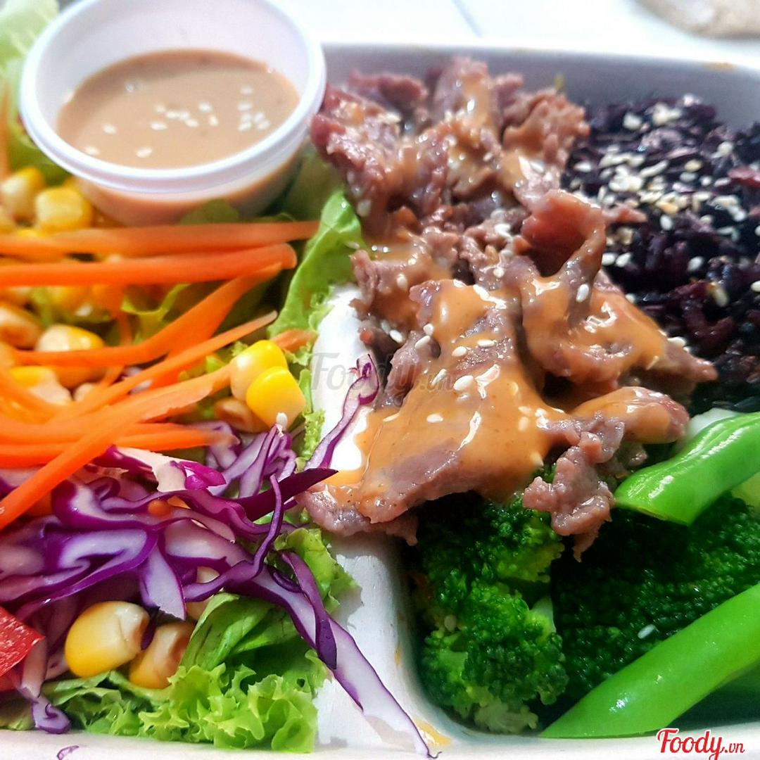 com-gao-lut-bo-sot-pho-mai-cay