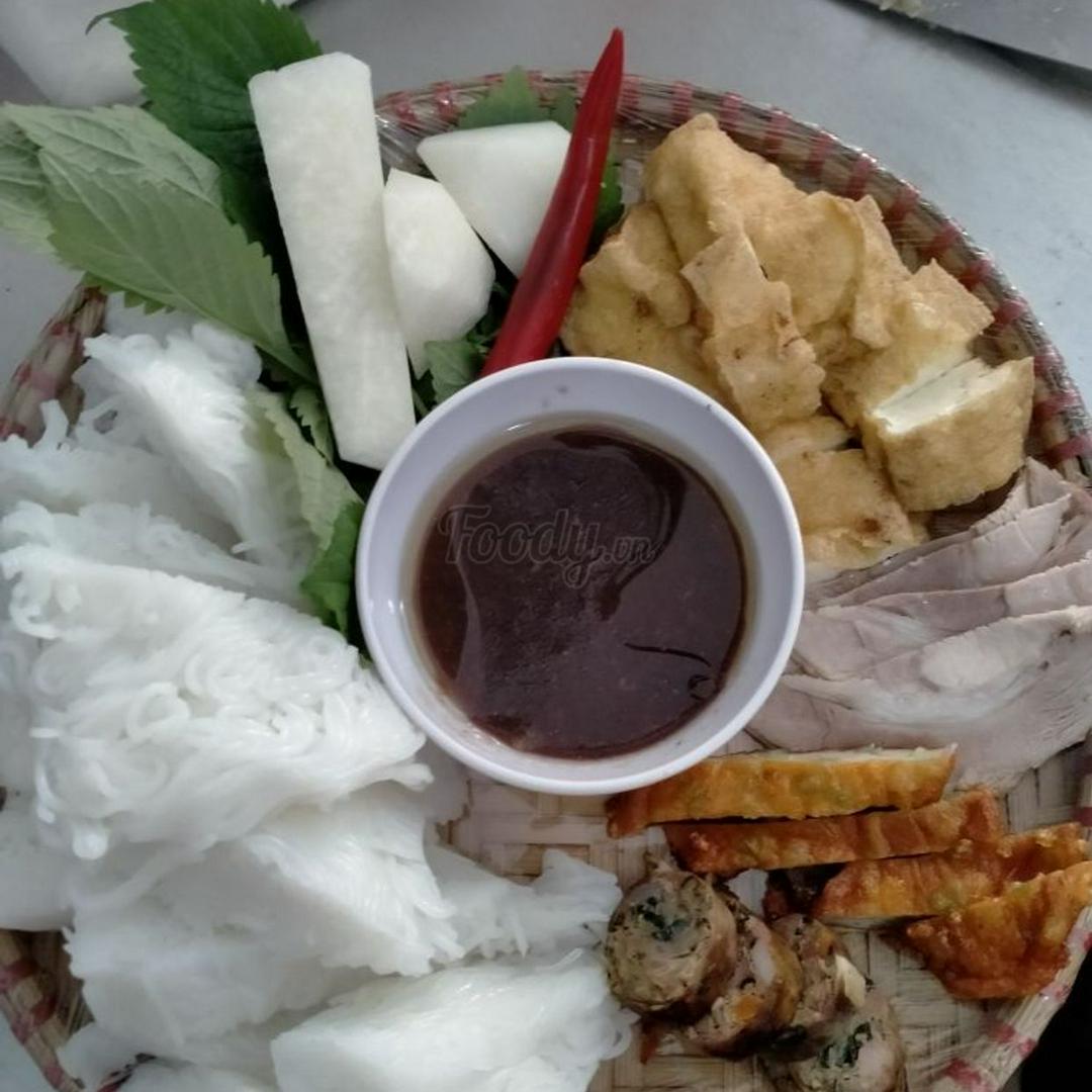 bun-au-thit-cha-com-doi-sun