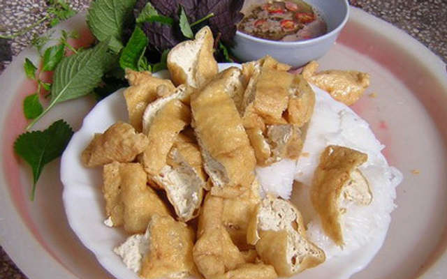 bun-au-trung-huong-ngo-phat-loc